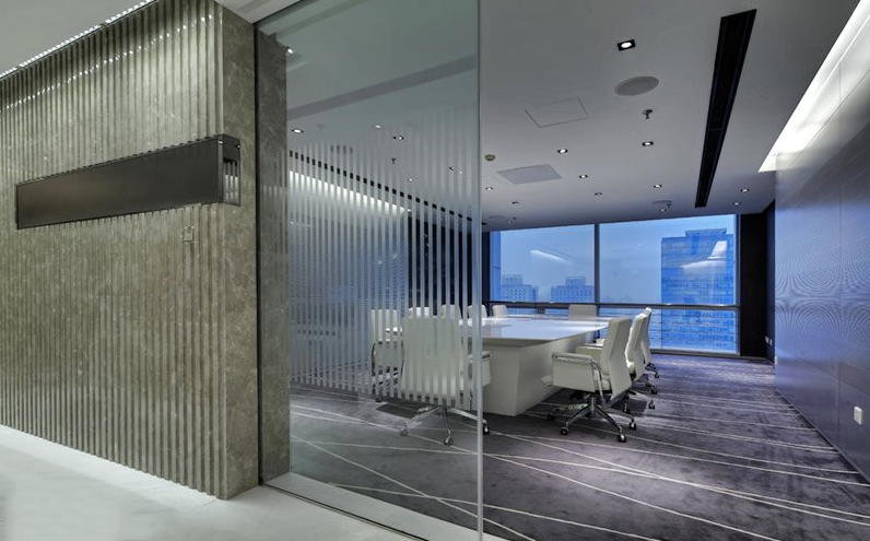 辦公室裝修設(shè)計:現(xiàn)代感