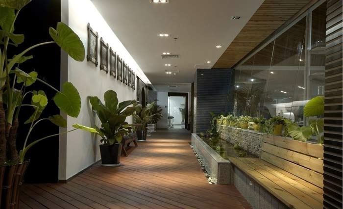 重點(diǎn)裝飾，形成視覺中心