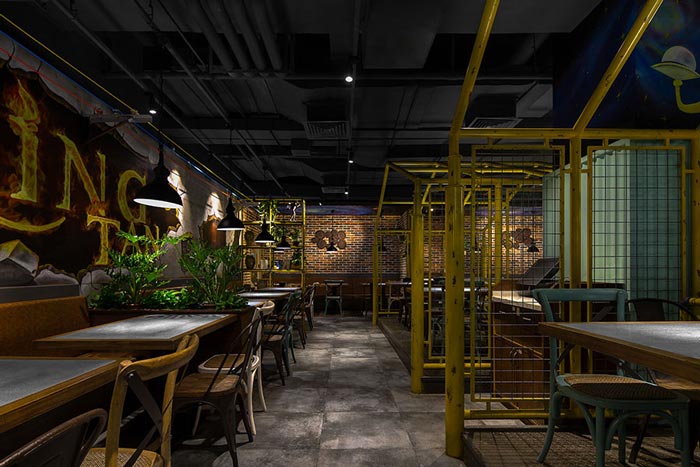 230平方懷舊復(fù)古風(fēng)餐廳設(shè)計案例效果圖