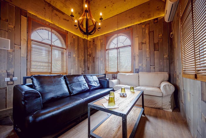 340平方工業(yè)風與LOFT風格相結(jié)合的餐廳包廂設(shè)計效果圖