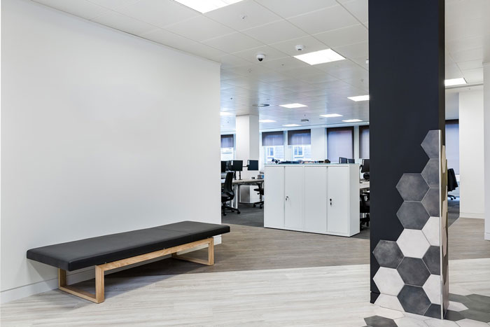 科技公司辦公室辦公區(qū)裝修設(shè)計效果圖