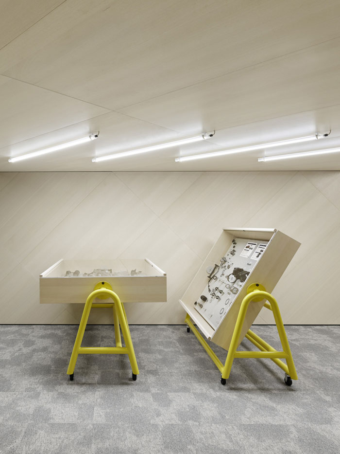 廠區(qū)辦公室展示區(qū)裝修設計效果圖