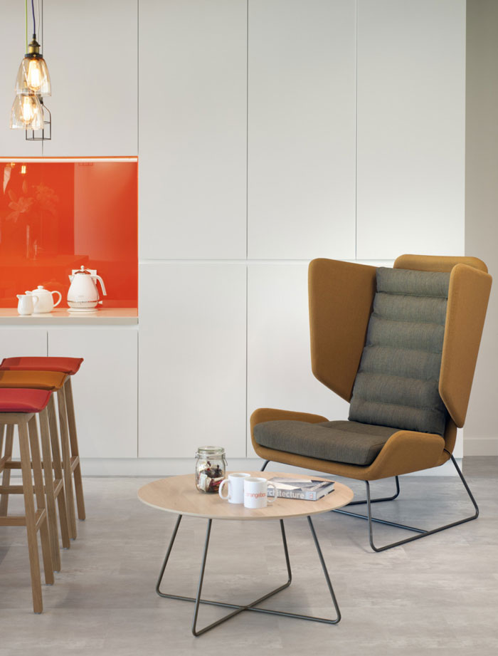 廠家辦公室休息區(qū)裝修設計效果圖