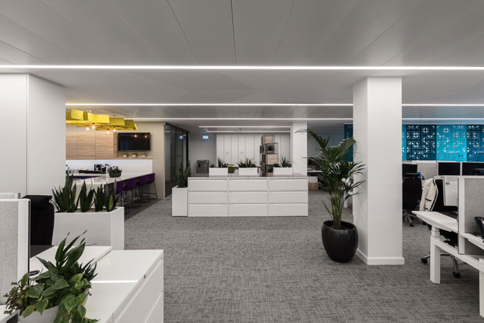 金融機構辦公室辦公區(qū)裝修設計效果圖