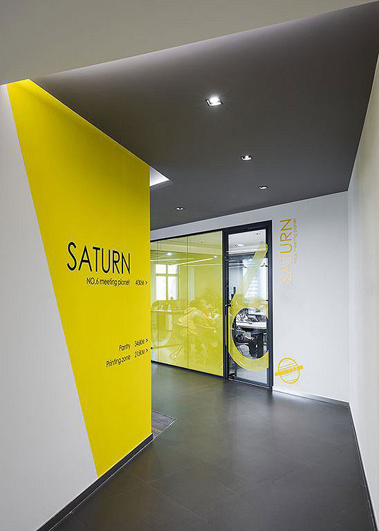 園區(qū)辦公室過道裝修設(shè)計(jì)效果圖