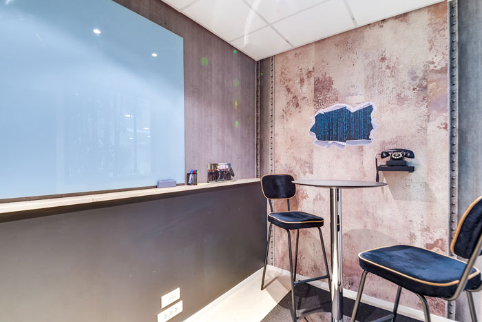 兩層550平方辦公室電話(huà)區(qū)裝修設(shè)計(jì)效果圖