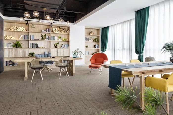 環(huán)?？偨?jīng)理辦公室裝修設(shè)計(jì)效果圖