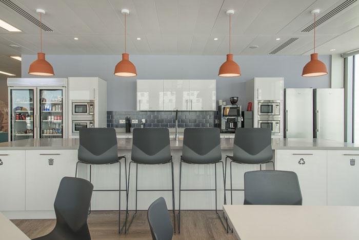 互聯(lián)網(wǎng)金融公司辦公室茶水間細節(jié)裝修設計效果圖