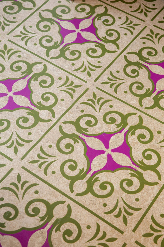 開放式辦公室地板拼花裝修設(shè)計(jì)效果圖