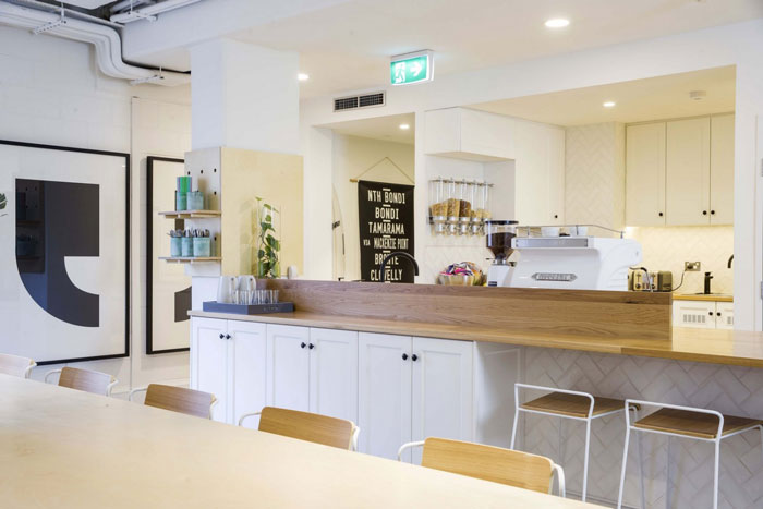 開放式辦公室吧臺(tái)裝修設(shè)計(jì)效果圖