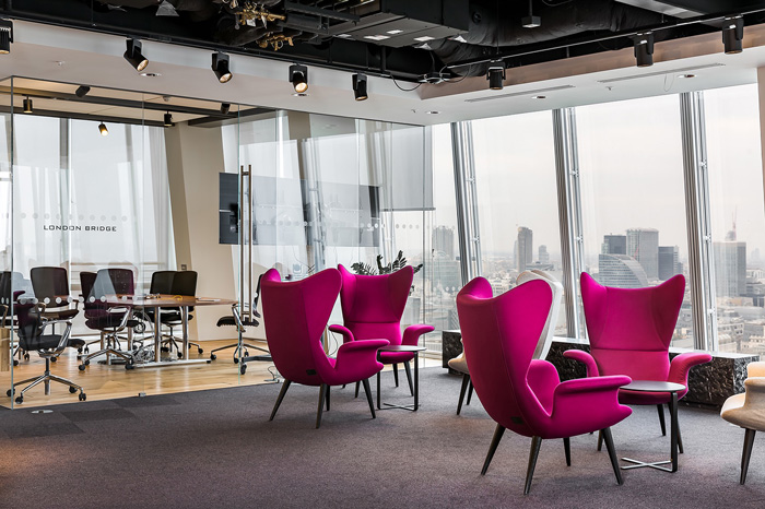 房地產辦公室交流區(qū)裝修設計效果圖