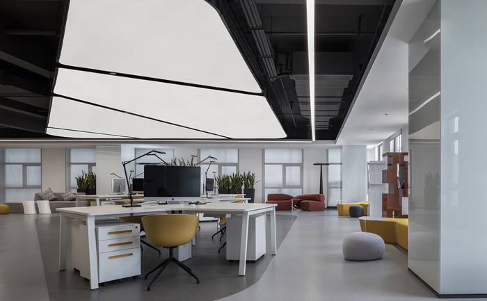 產(chǎn)業(yè)園辦公室辦公區(qū)裝修設(shè)計(jì)效果圖