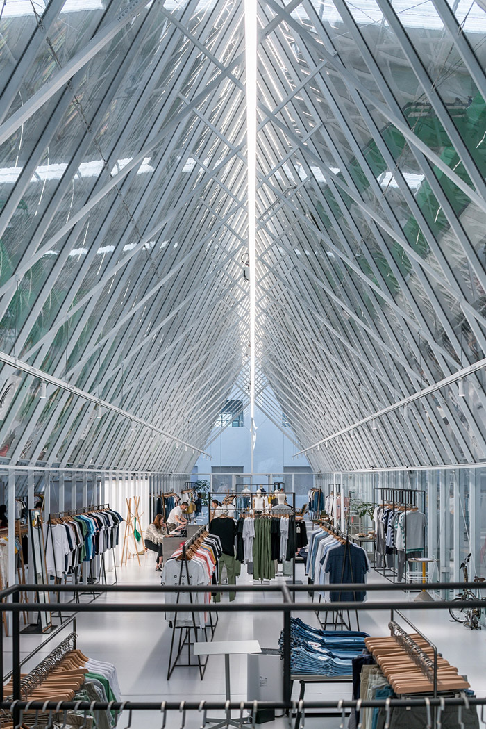 新零售體驗店服裝區(qū)裝修設計效果圖