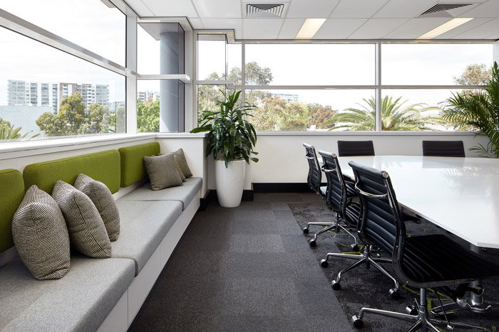 網(wǎng)絡(luò)科技公司會議室裝修設(shè)計(jì)效果圖