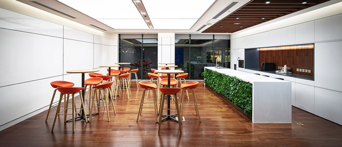 科技園區(qū)辦公樓吧臺裝修設(shè)計(jì)效果圖