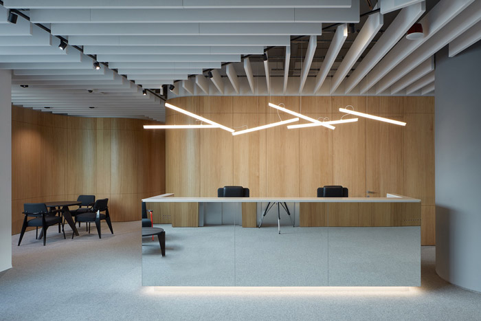 房地產(chǎn)公司裝修設(shè)計效果圖