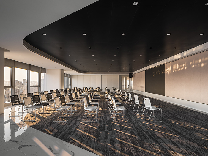 服裝公司辦公室培訓室設(shè)計