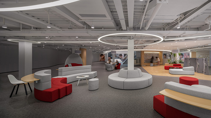 美妝行業(yè)展廳設計案例