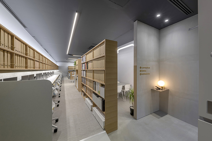 1600方現(xiàn)代風(fēng)展廳和辦公室設(shè)計