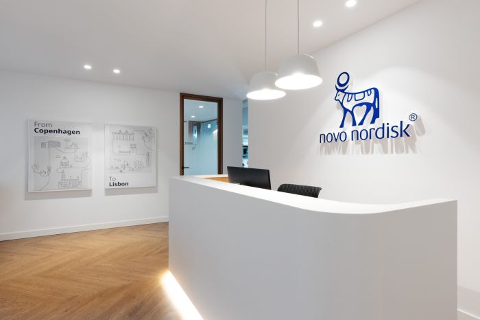 醫(yī)藥公司辦公室設(shè)計(jì)【700平方米】 